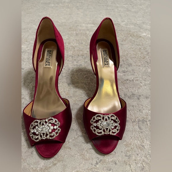 Badgley Mischka Burgundy Satin Peep-Toe Heels with Crystal embellishment - Picture 12 of 13
